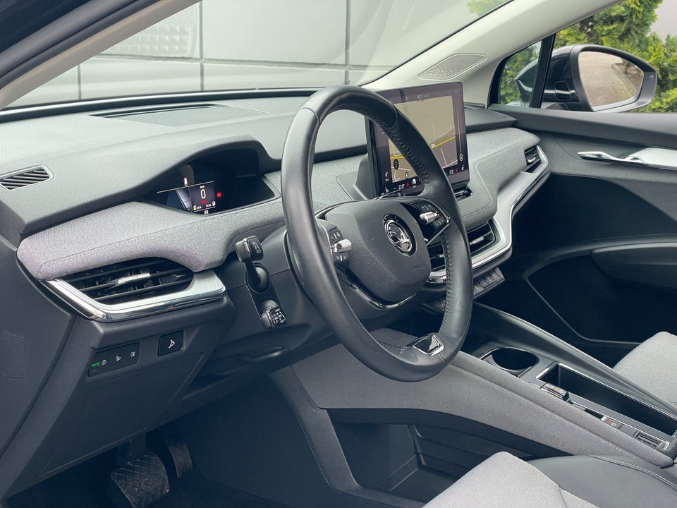 Skoda Enyaq 60 iV Loft 5d