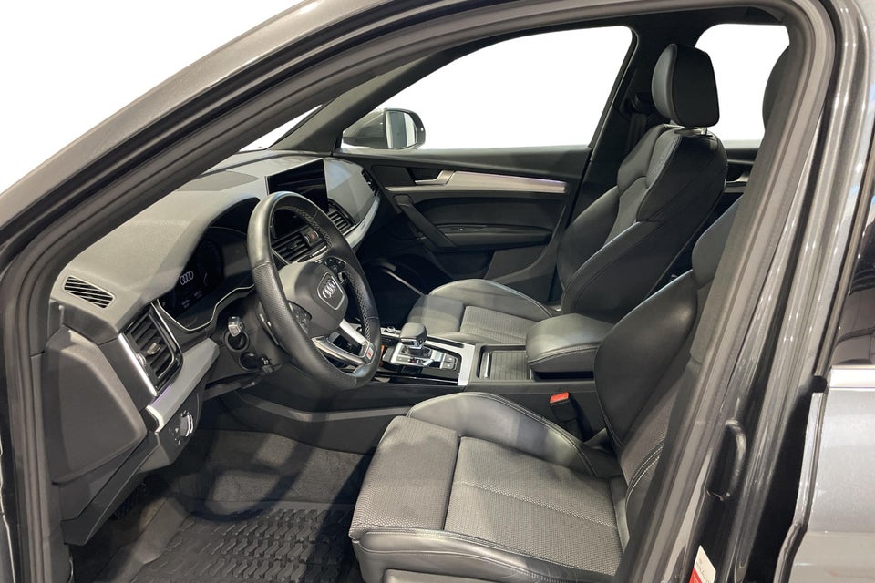 Audi Q5 50 TFSi e S-line quattro S-tr. 5d