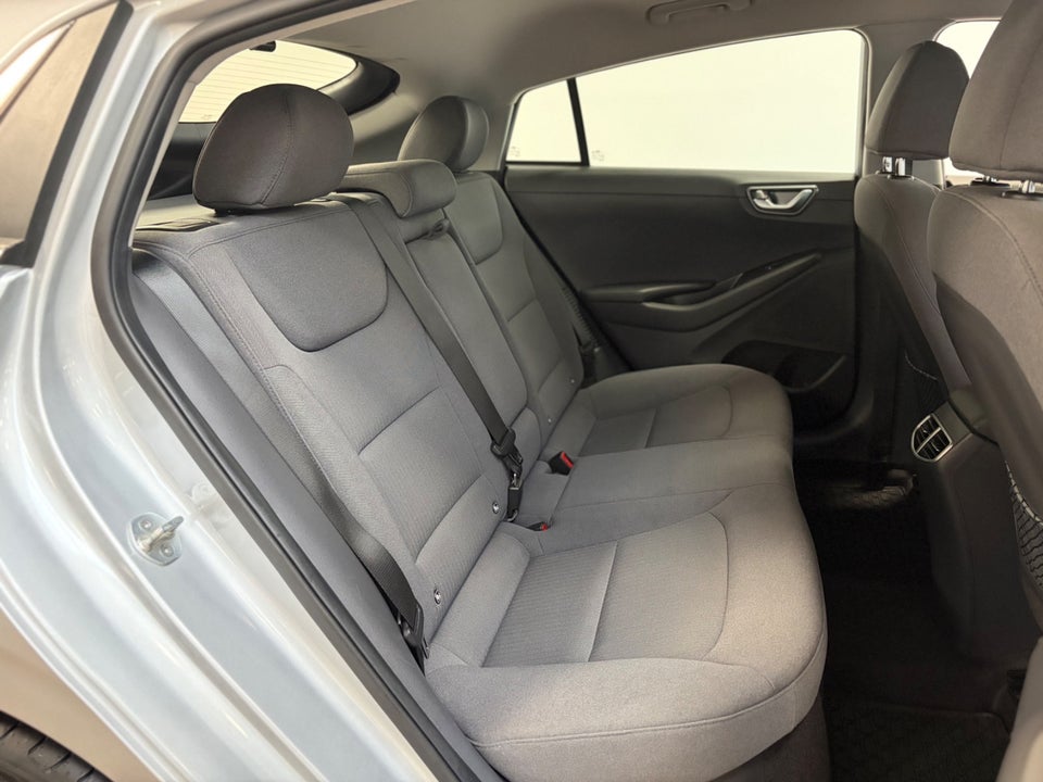 Hyundai Ioniq 1,6 HEV Premium DCT 5d