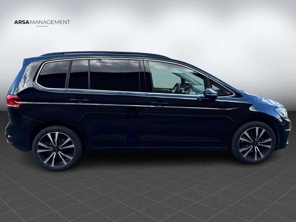 VW Touran 2,0 TDi 150 Highline+ DSG Van 5d