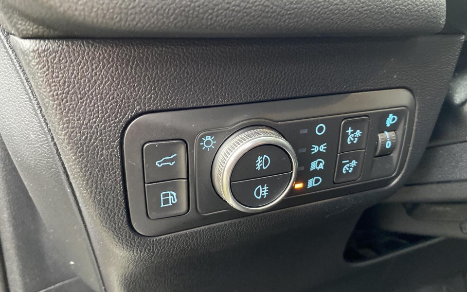 Ford Kuga 2,5 PHEV ST-Line X CVT 5d