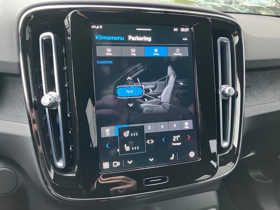 Volvo XC40 P6 ReCharge Core 5d