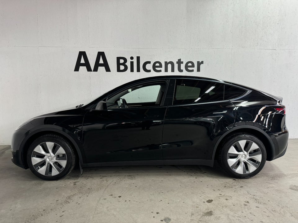 Tesla Model Y Long Range AWD 5d