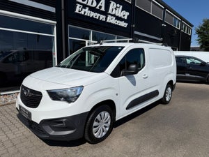 Opel Combo, modelår 2019, 138,000 km
