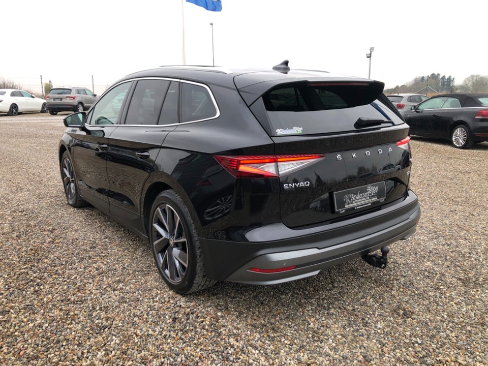 Skoda Enyaq 80x iV Suite 5d