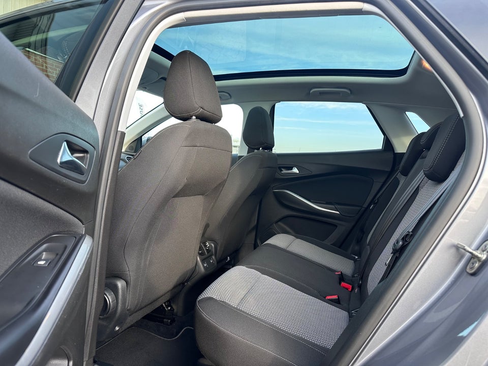 Opel Grandland X 1,5 CDTi 130 Exclusive 5d