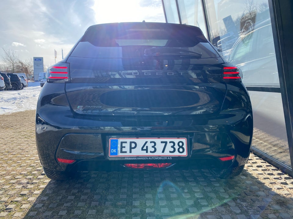 Peugeot e-208 54 GT Pack 5d