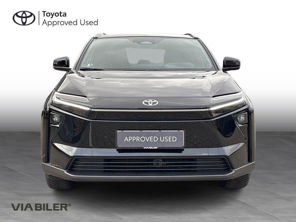 Toyota bZ4X 73 Executive 5d