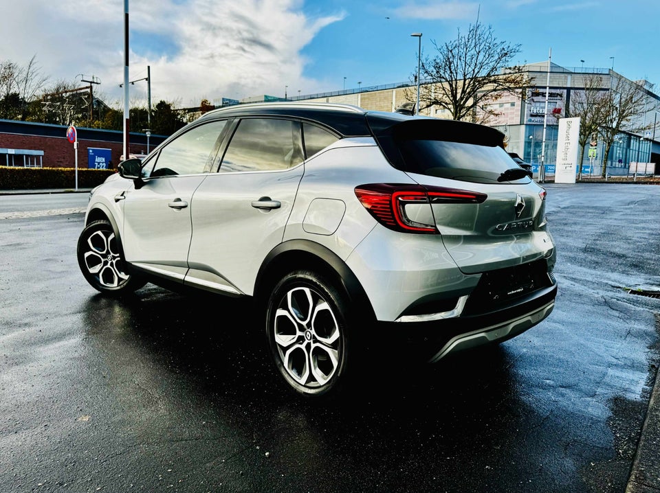 Renault Captur 1,6 E-Tech Intens 5d