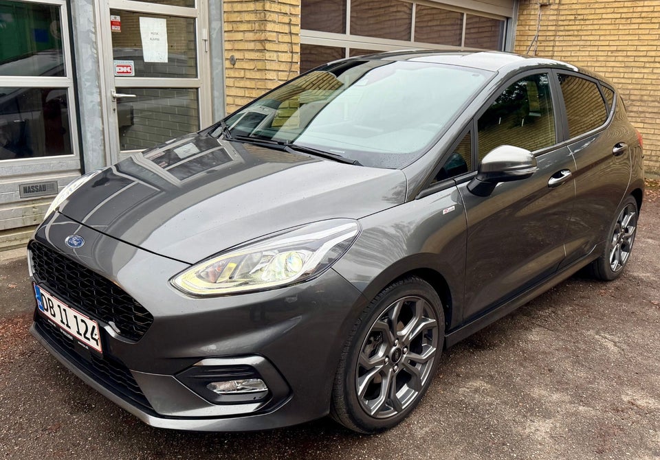 Ford Fiesta 1,0 EcoBoost mHEV ST-Line X 5d