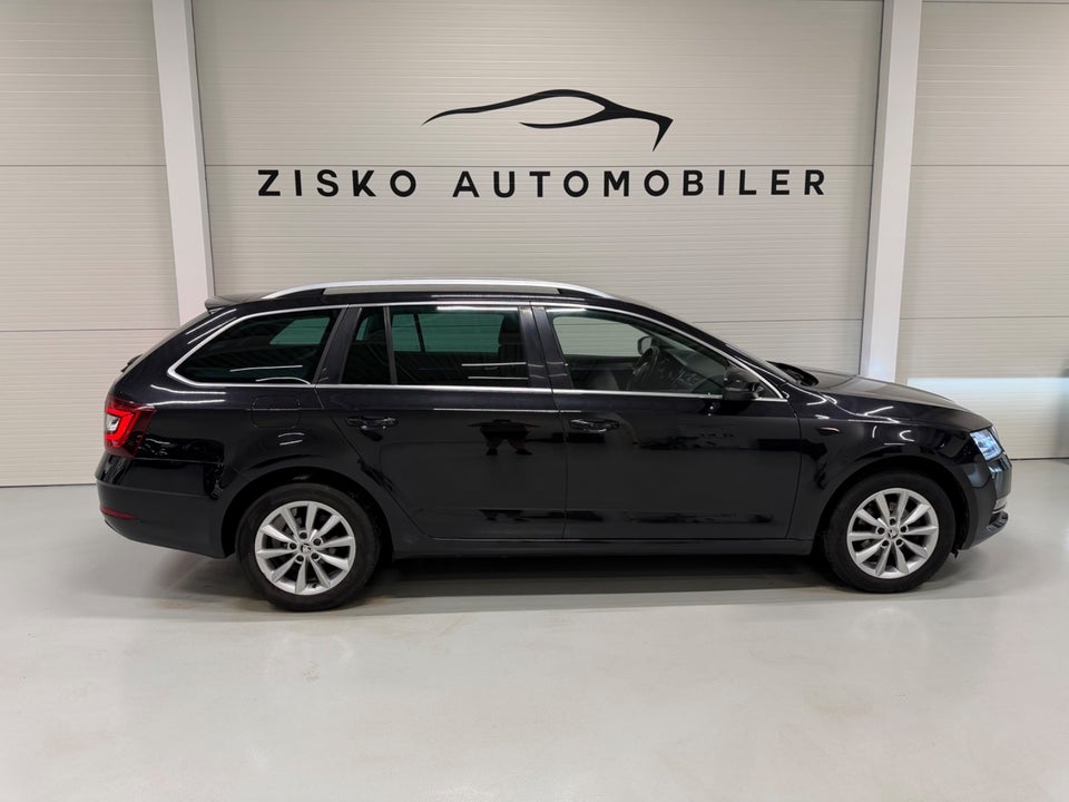 Skoda Octavia 1,6 TDi 115 Style Combi DSG 5d