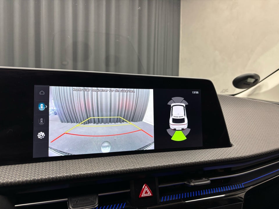 Kia EV6 77 Long Range Upgrade 5d