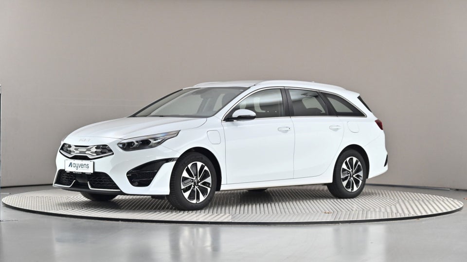 Kia Ceed 1,6 PHEV Prestige SW DCT 5d