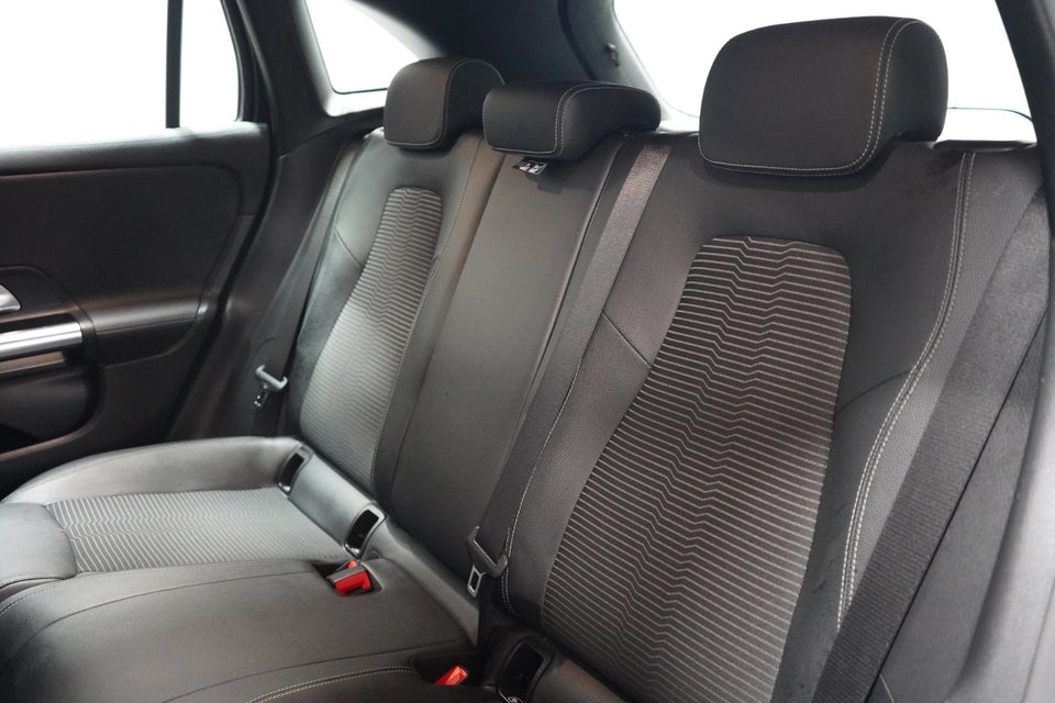 Mercedes GLA250 e 1,3 Progressive aut. 5d