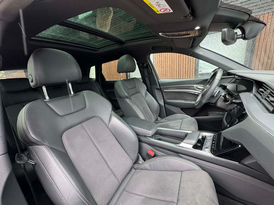 Audi e-tron 55 S-line quattro 5d