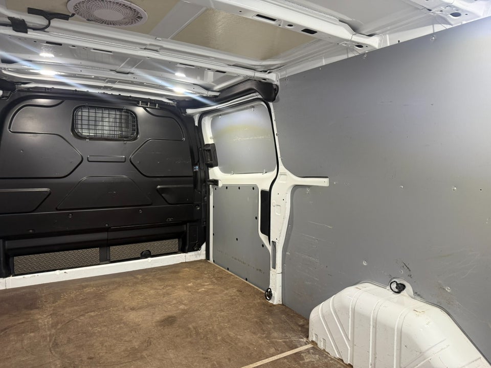 Ford Transit Custom 320L 2,0 TDCi 130 Trend aut.