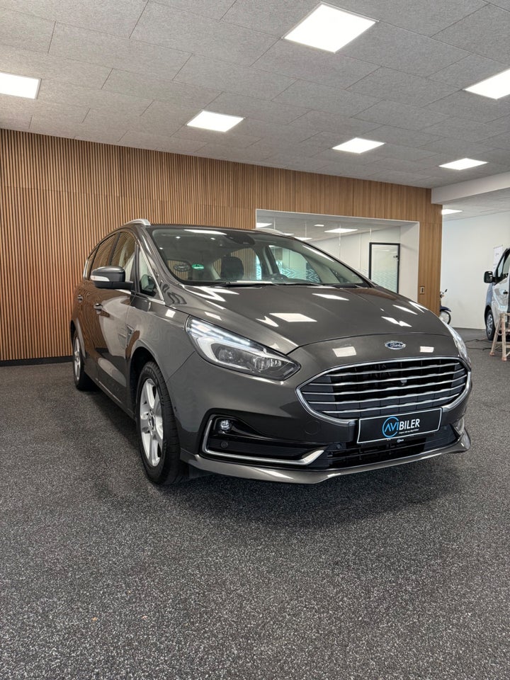 Ford S-MAX 2,0 EcoBlue Titanium aut. 7prs 5d