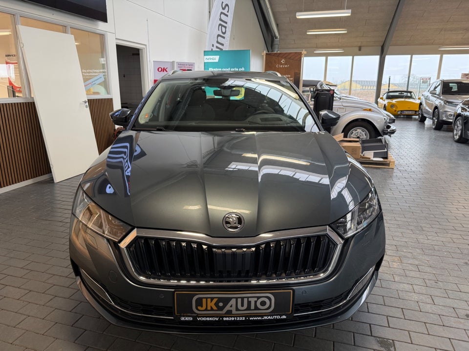 Skoda Octavia 1,4 TSi iV Plus Combi DSG 5d
