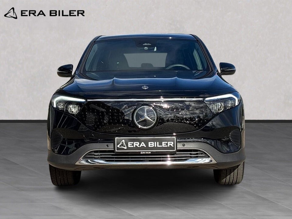 Mercedes EQB300 AMG Line 4Matic 7prs 5d