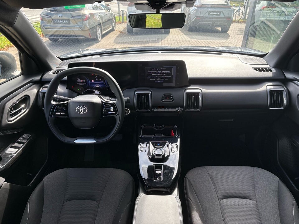 Toyota Urban Cruiser 61 Active 5d