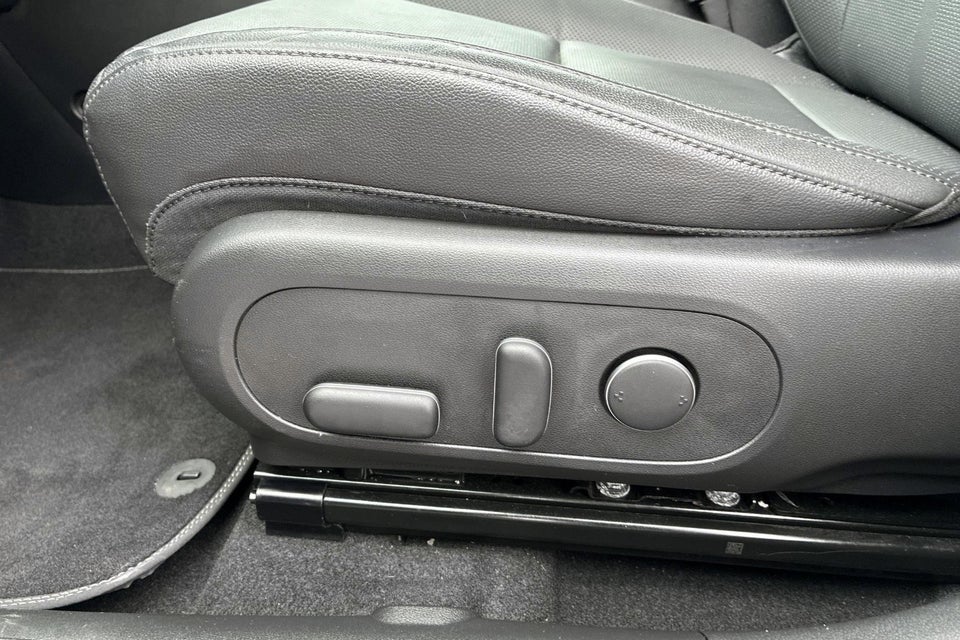 Hyundai Kona 65 EV Ultimate 5d