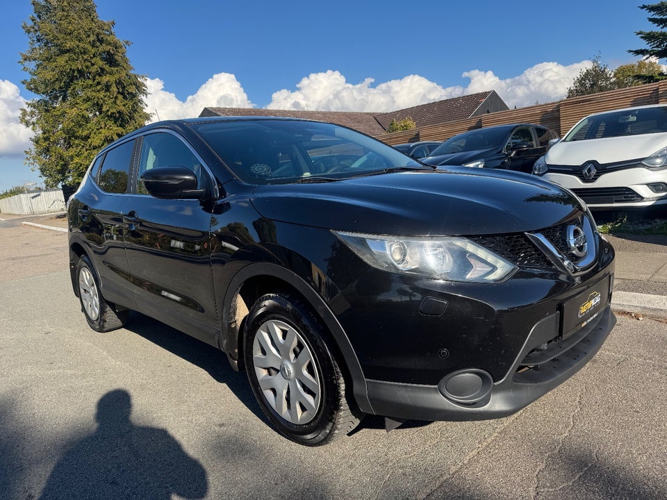 Nissan Qashqai 1,2 Dig-T 115 Acenta 5d