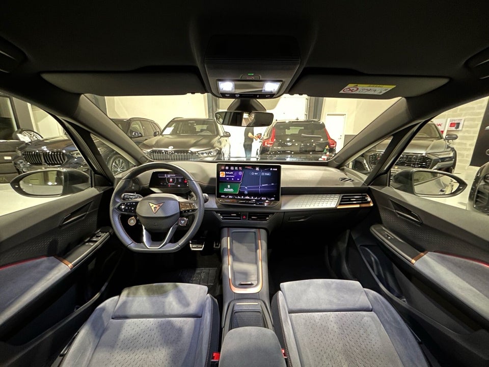 Cupra Born 59 e-Boost 5d
