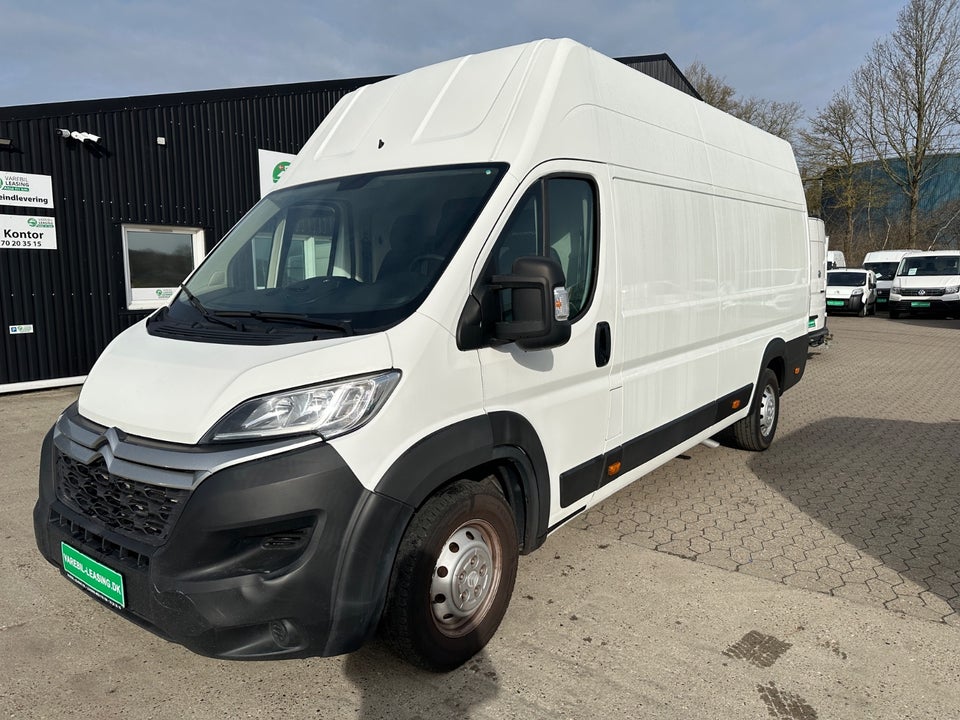 Citroën Jumper 35+ 2,2 BlueHDi 165 L4H3 FlexLine