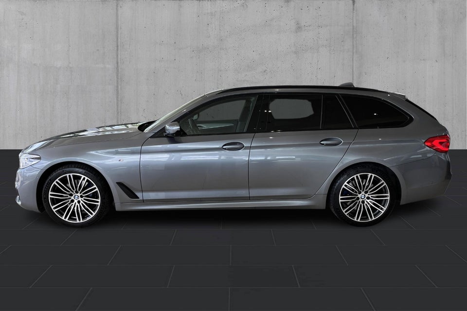 BMW 530d 3,0 Touring M-Sport xDrive aut. 5d