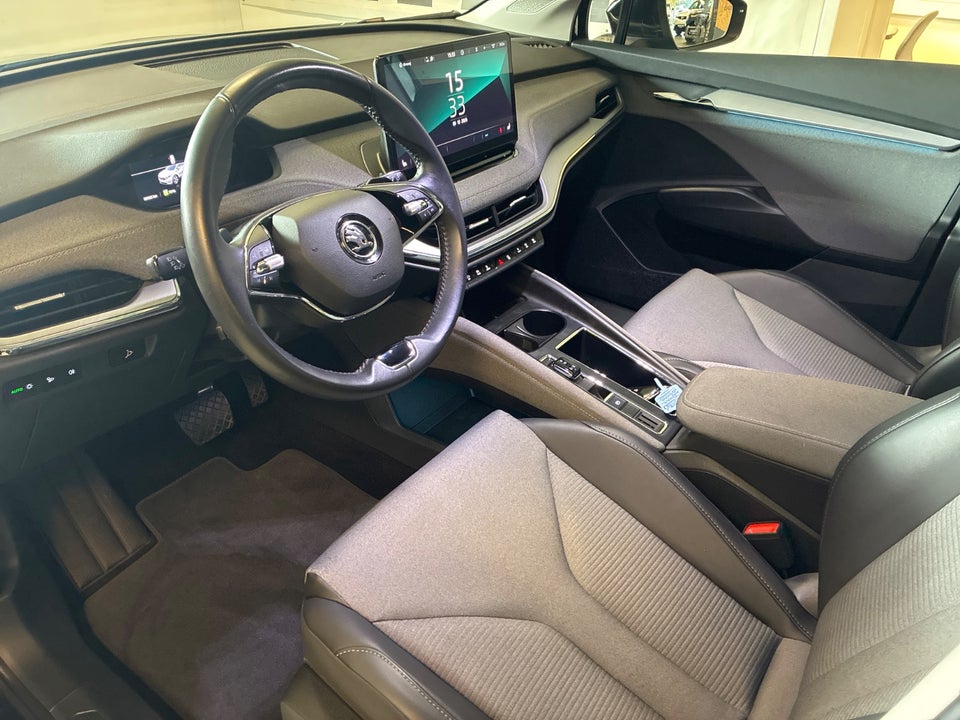 Skoda Enyaq 80 iV Loft 5d
