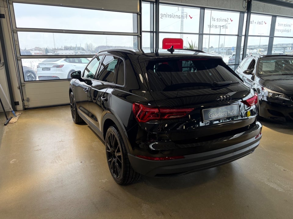 Audi Q3 45 TFSi e Prestige S-tr. 5d