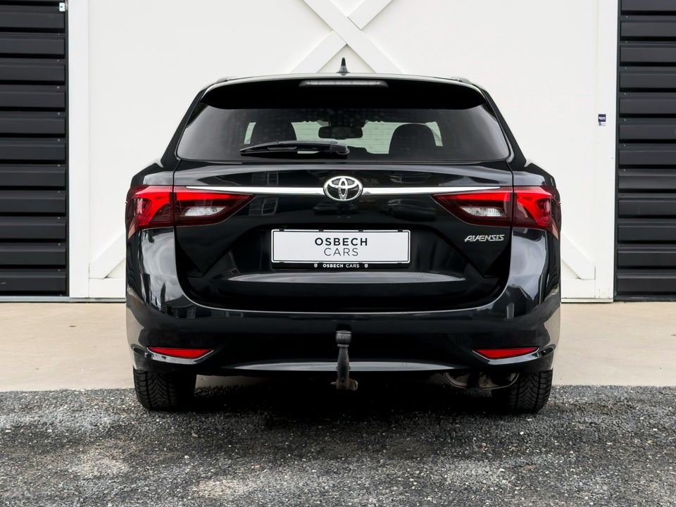 Toyota Avensis 1,8 VVT-i T2 Executive Touring Sports MDS 5d