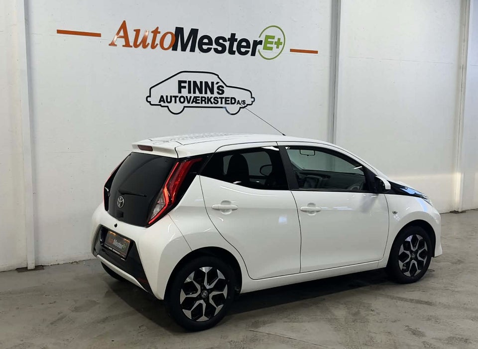 Toyota Aygo 1,0 VVT-i x-pression 5d