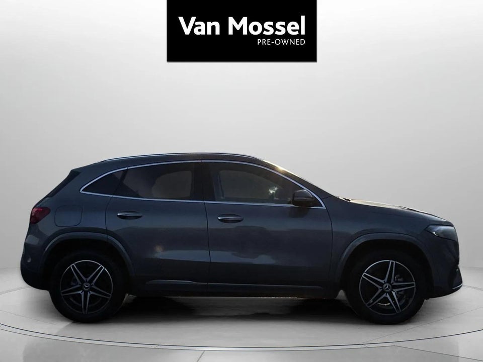 Mercedes EQA250+ AMG Line Advance Plus 5d