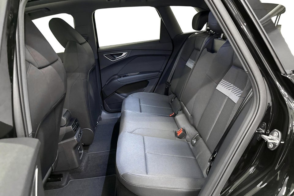 Audi Q4 e-tron 45 S-line Edition 5d