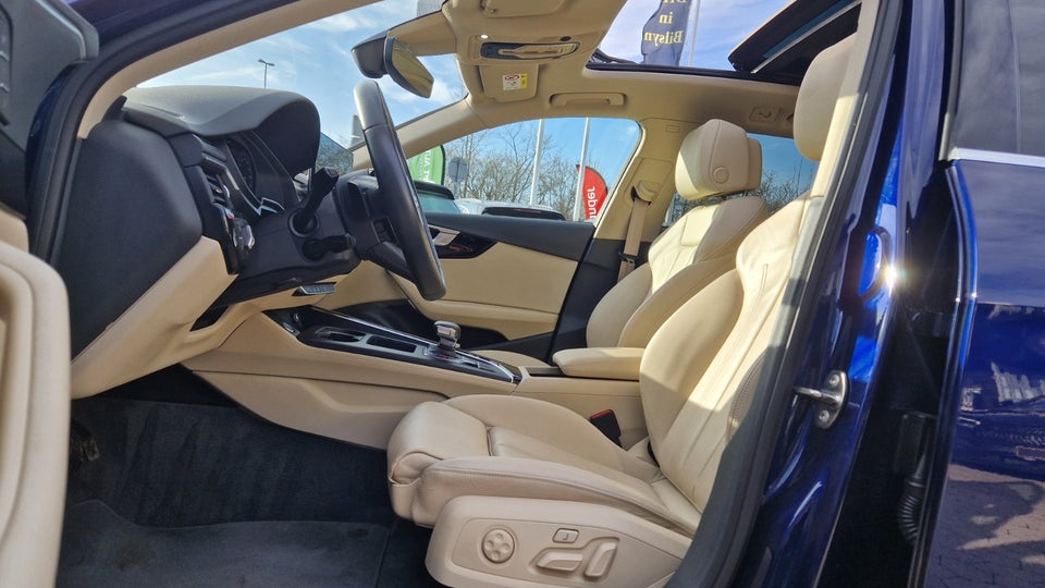Audi A4 40 TFSi S-line plus Avant S-tr. 5d