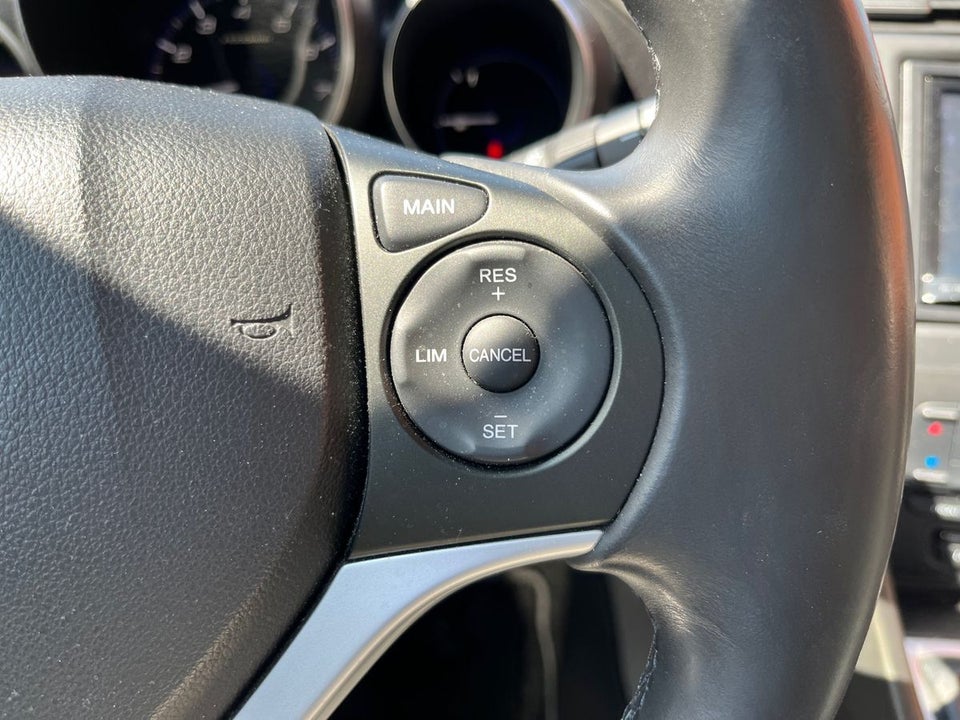 Honda Civic 1,8 i-VTEC Executive 5d