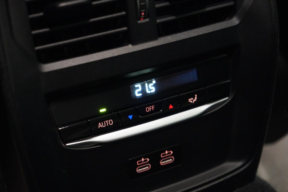 BMW 330e 2,0 Touring Sport Line aut. 5d