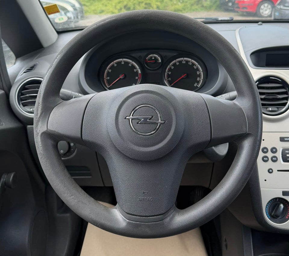Opel Corsa 1,0 12V Enjoy 3d