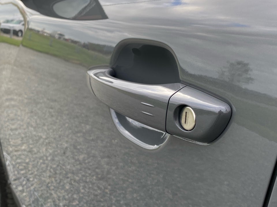 Peugeot e-2008 54 GT 5d