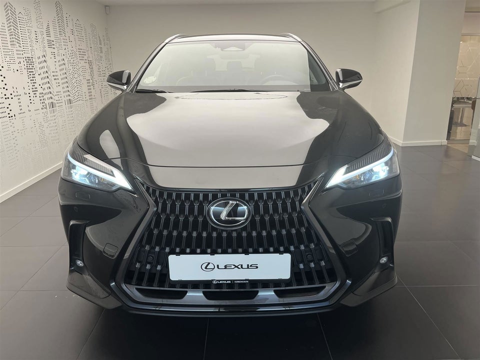 Lexus NX450h+ 2,5 Business+ aut. AWD 5d