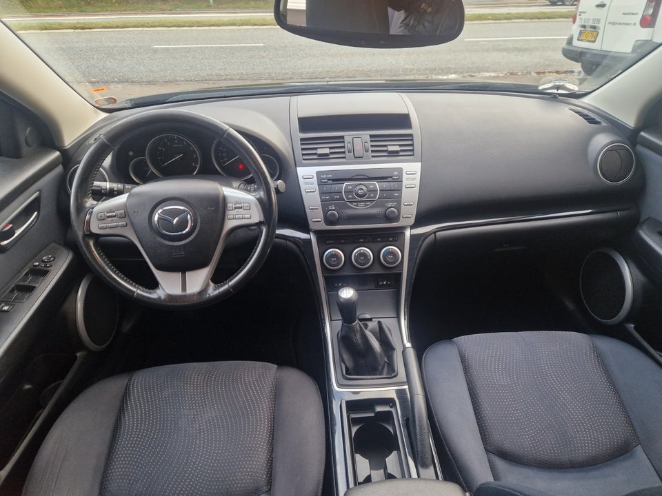 Mazda 6 1,8 Advance stc. 5d