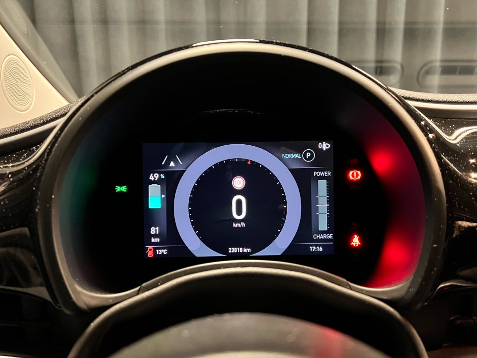 Fiat 500e 42 Icon 3d