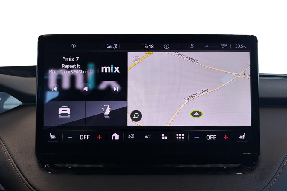 Skoda Enyaq 80 iV Suite 5d