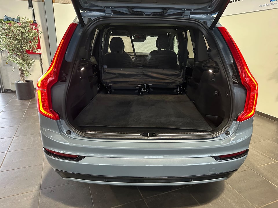 Volvo XC90 2,0 B5 235 R-Design aut. AWD Van 5d