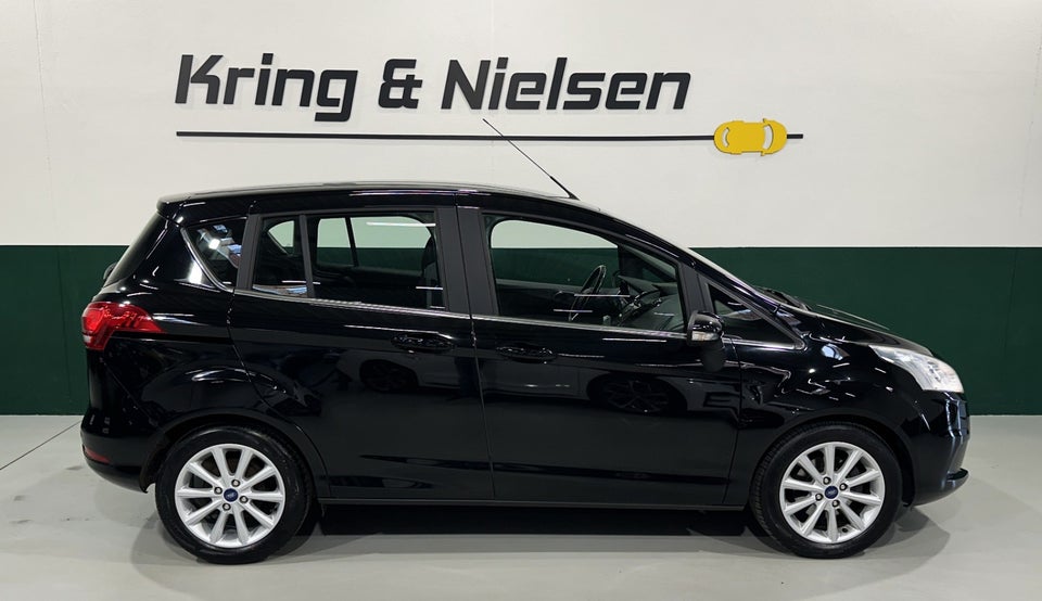 Ford B-MAX 1,0 SCTi 100 Titanium 5d