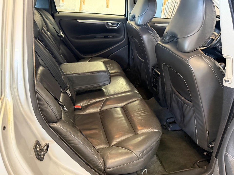 Volvo V70 2,4 170 Classic Momentum 5d