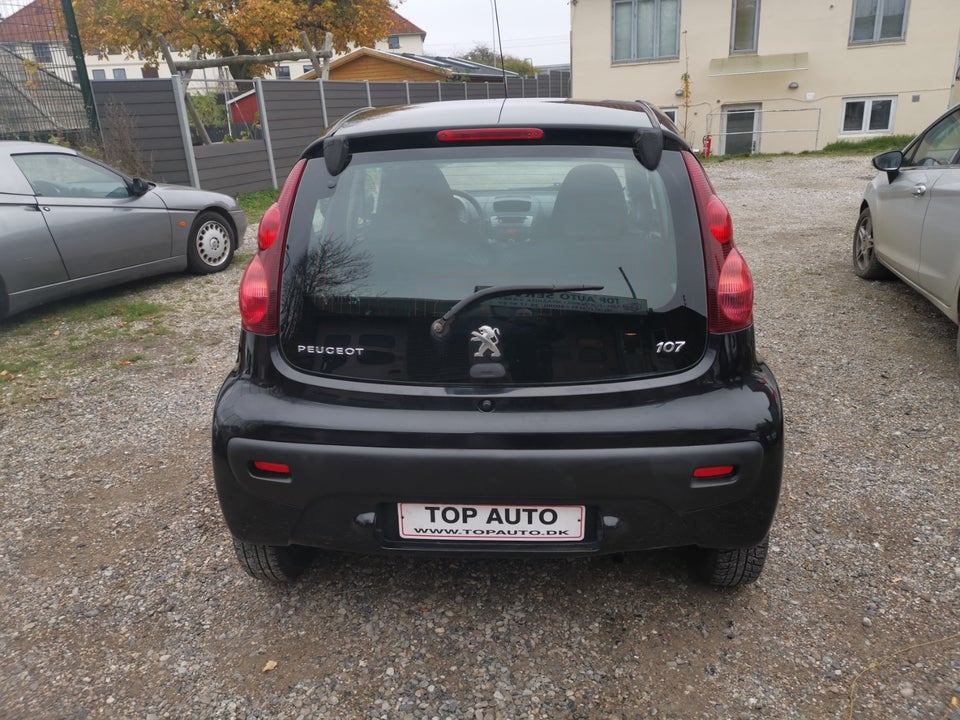 Peugeot 107 1,0 Active 5d