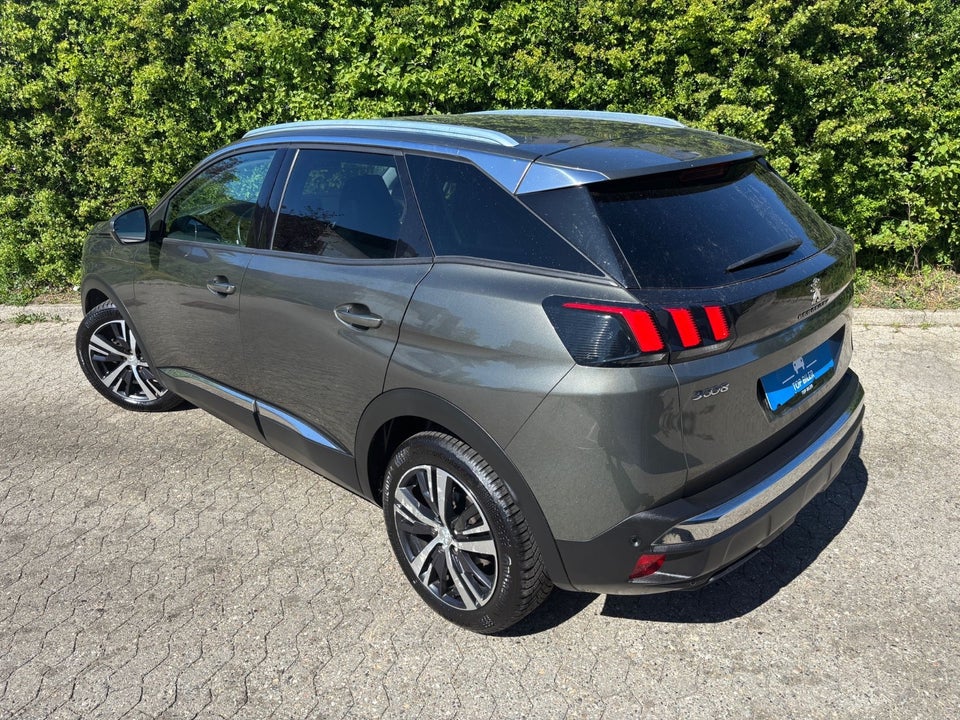Peugeot 3008 1,2 e-THP 130 Allure EAT6 5d