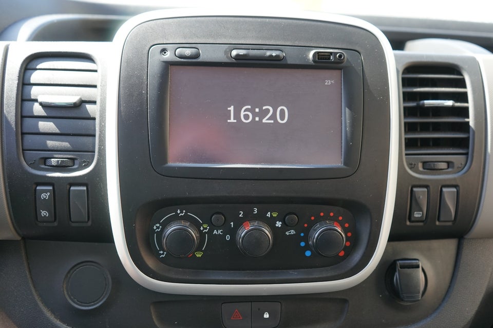 Renault Trafic T29 1,6 dCi 120 L2H1